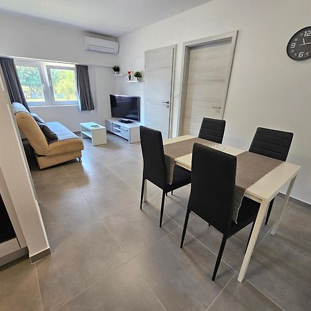 Apartma Bertoki Capodistria Esterno foto